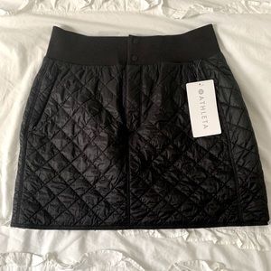 Athleta quilted lodge skirt